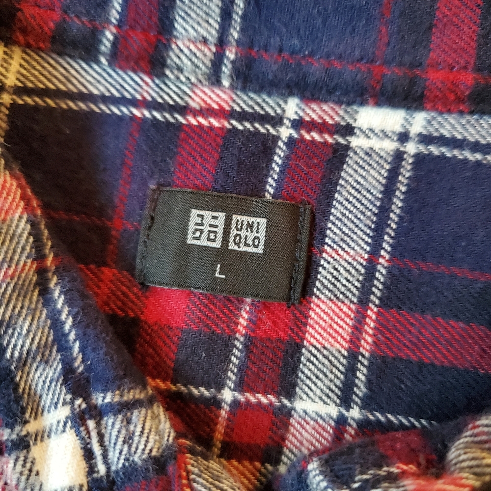 Uniqlo women's 100% cotton red navy white plaid flannel cotton shirt size L - Picture 5 of 6